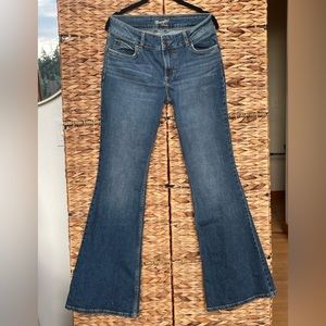 Brand New, Wrangler Retro Flare Jeans